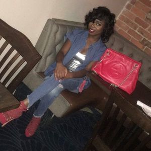 Meet your Posher, Jade